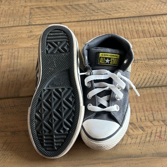 Converse All Star Kids Shoes - Size 13 - Picture 5 of 6
